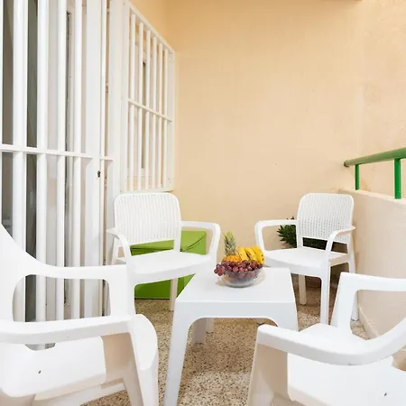 Apartment Home2book Charming Los Cristianos, Pool *